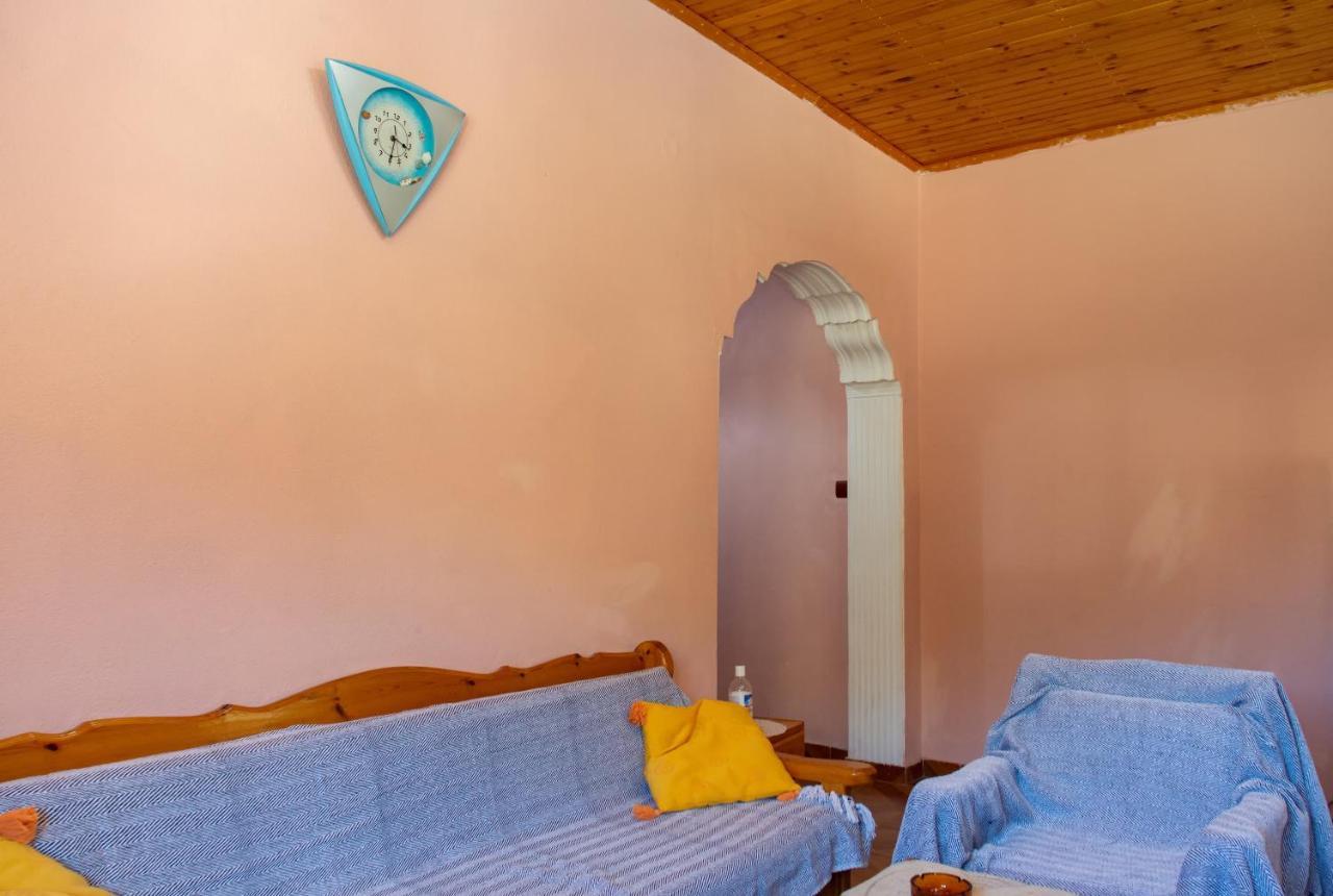 Agali Beach Pansion Mármaron Εξωτερικό φωτογραφία