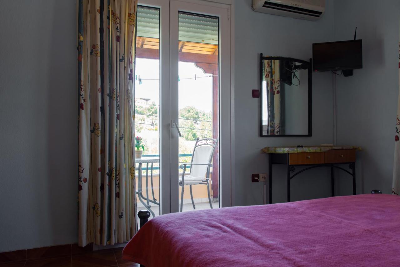 Agali Beach Pansion Mármaron Εξωτερικό φωτογραφία
